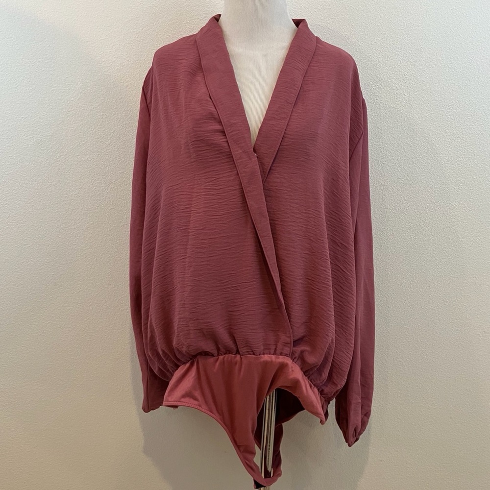 Heatherly | Long Sleeve V-Neck Bodysuit